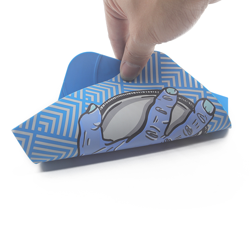 硅膠餐墊新寵：野人手掌圖案的手掌杯墊，兩用廚具選擇_硅膠廚具